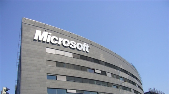 微软:营销是干不过苹果 但我们在努力